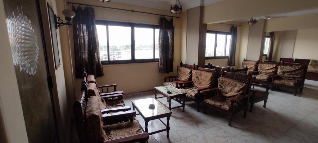 Memnon Hotel Aswan Ngoại thất bức ảnh